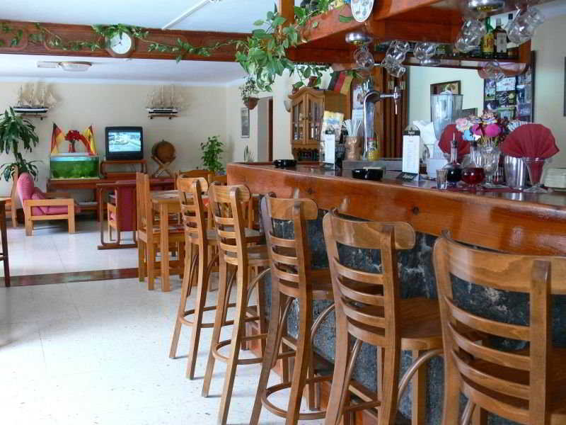 Apartamentos Playamar