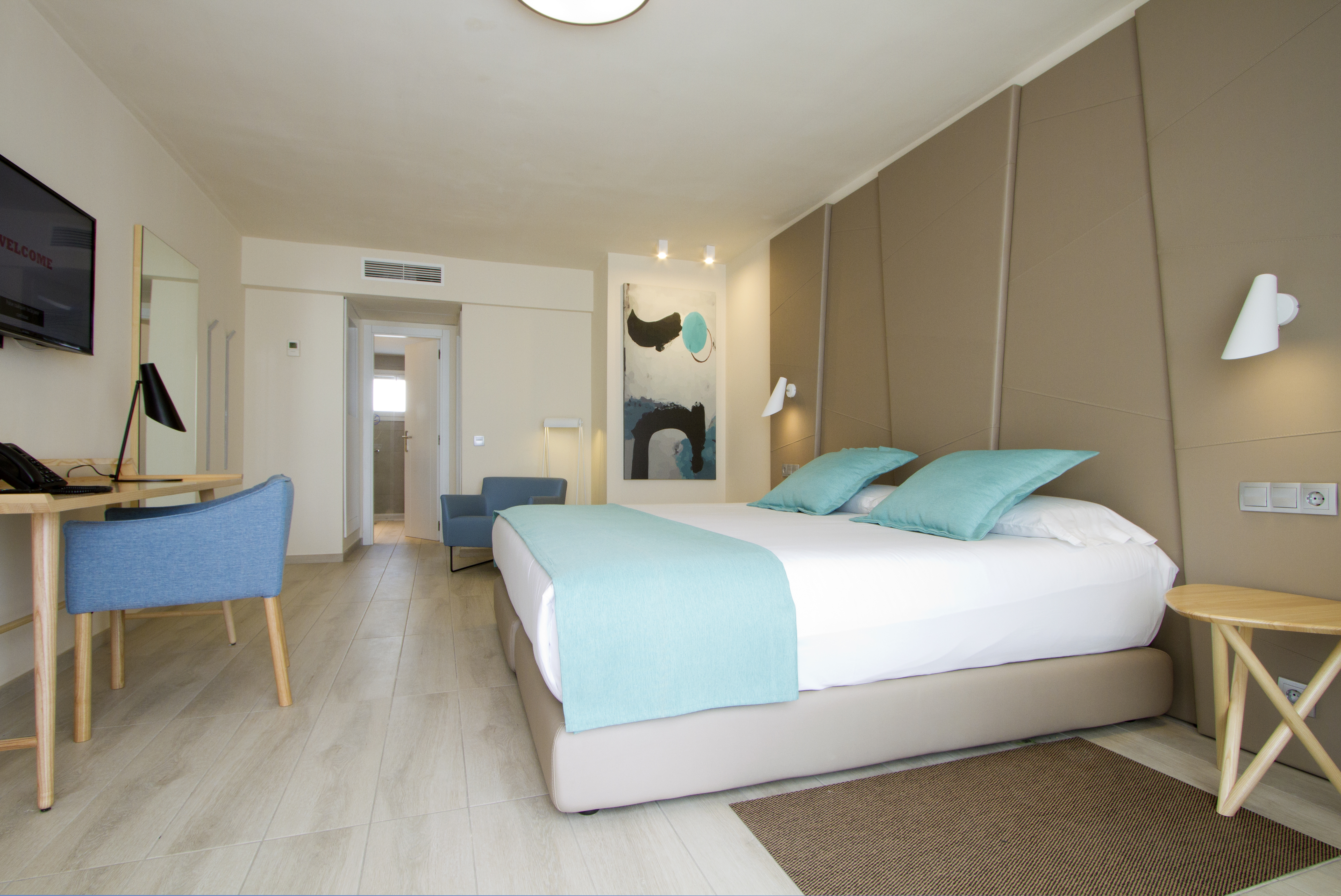 Aqua Suites