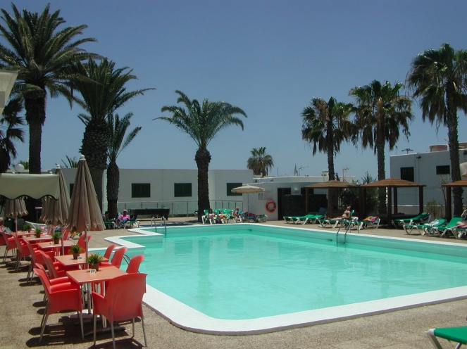 Arena Dorada Apartments