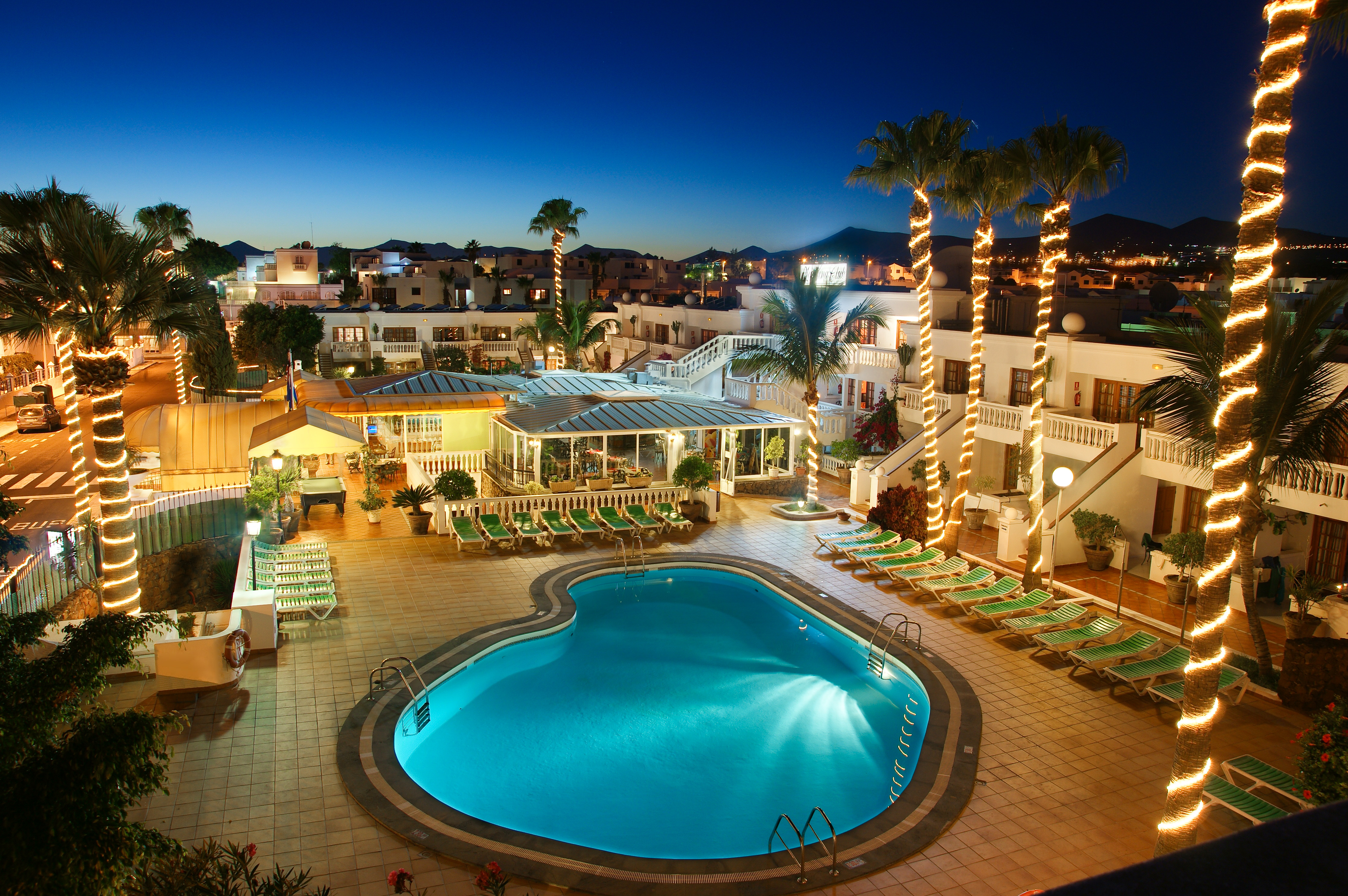 Montana Club Suite Hotel