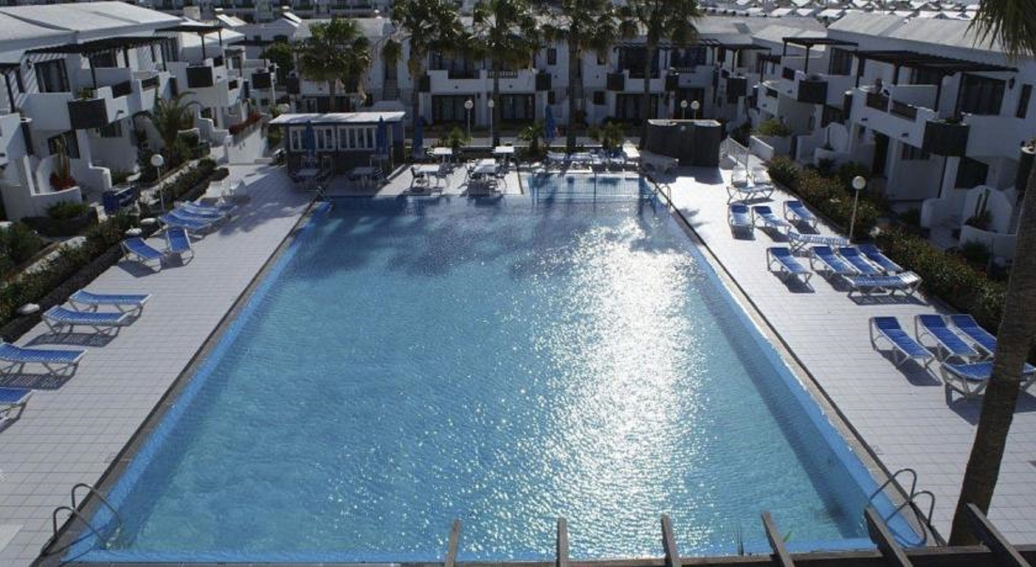 Apartamentos Plaza Azul