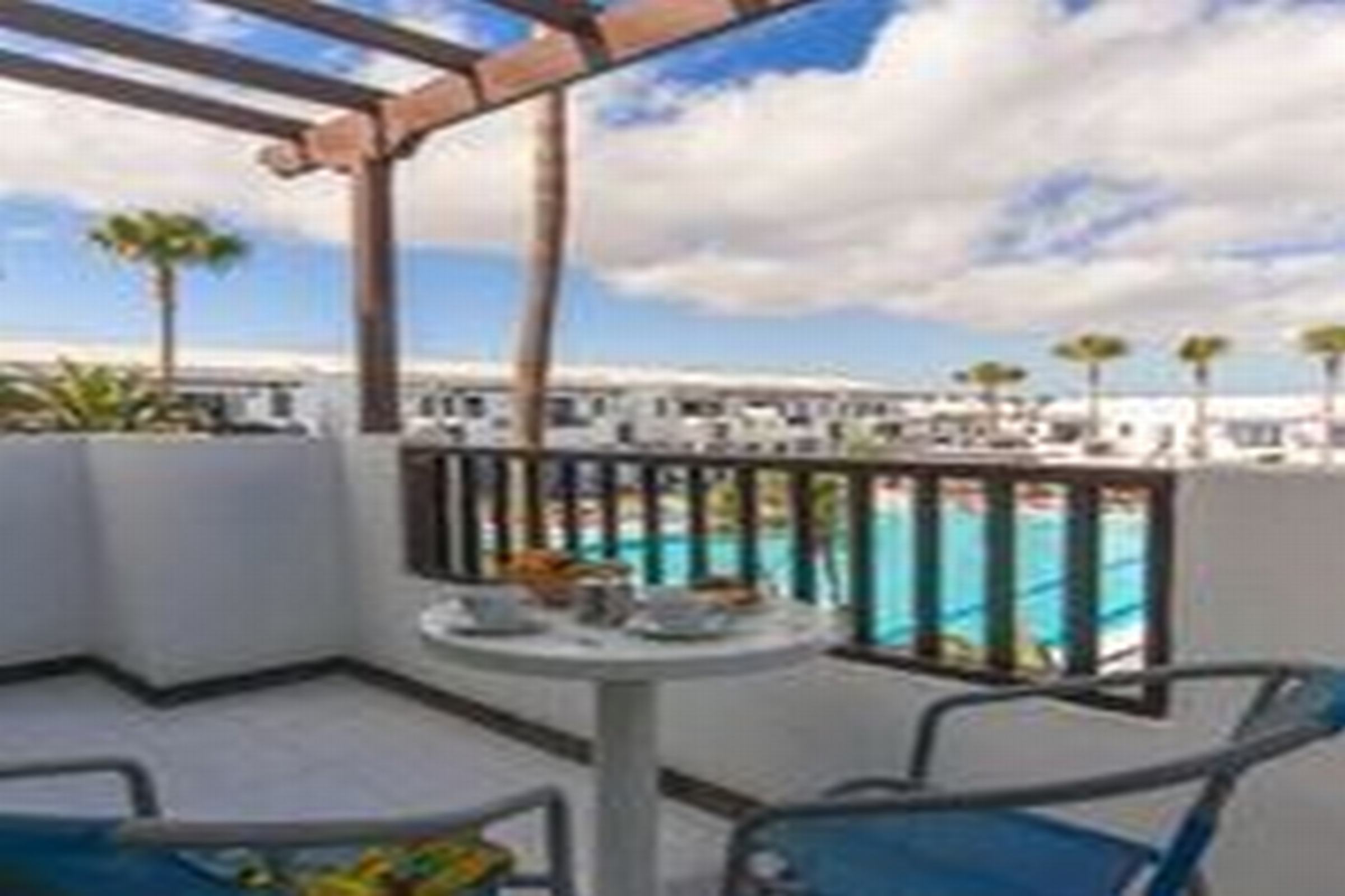 Apartamentos Plaza Azul
