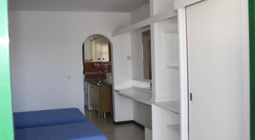 Apartamentos Tropicana