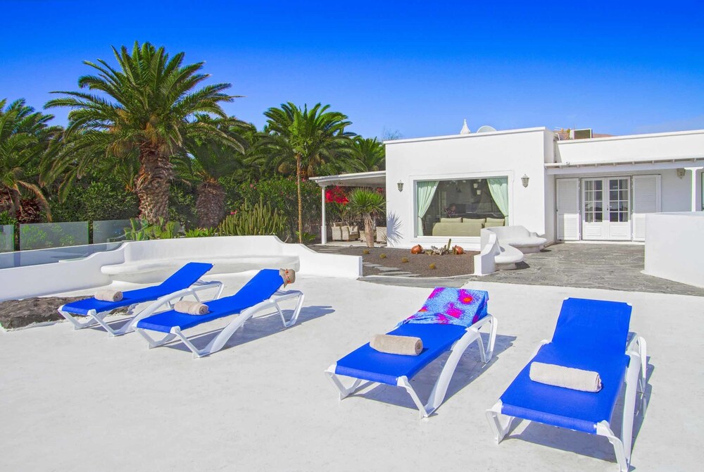 Villa Azurra