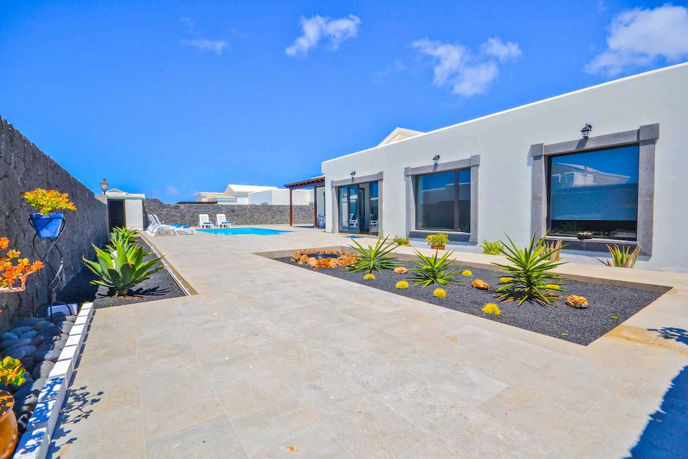 Villa Qura
