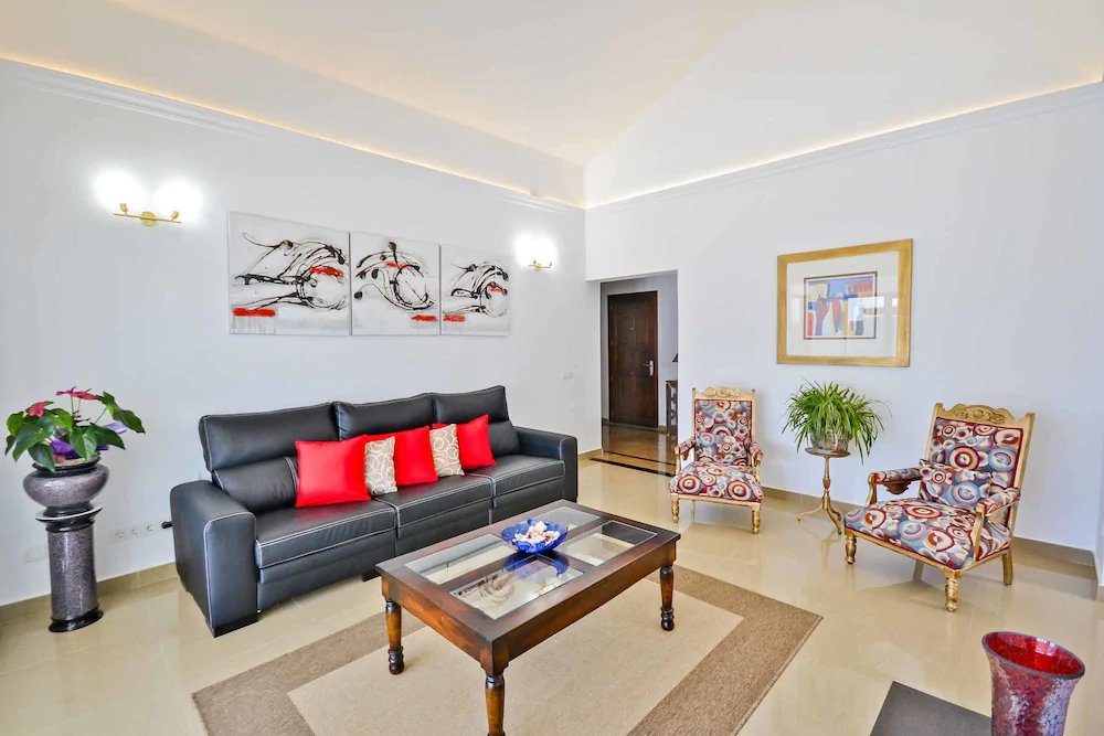 Villa Qura
