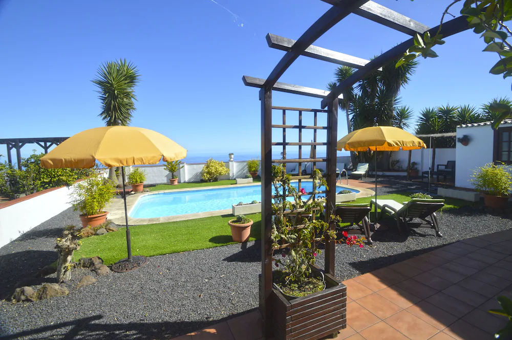 Fuente Abreu by Isla Bonita