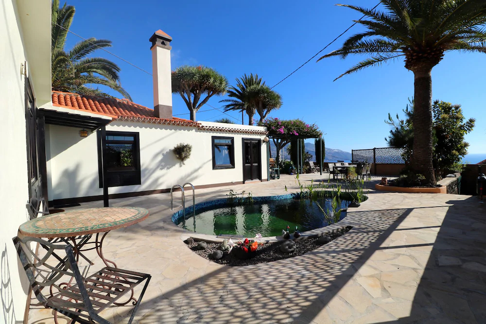Villa Escondida