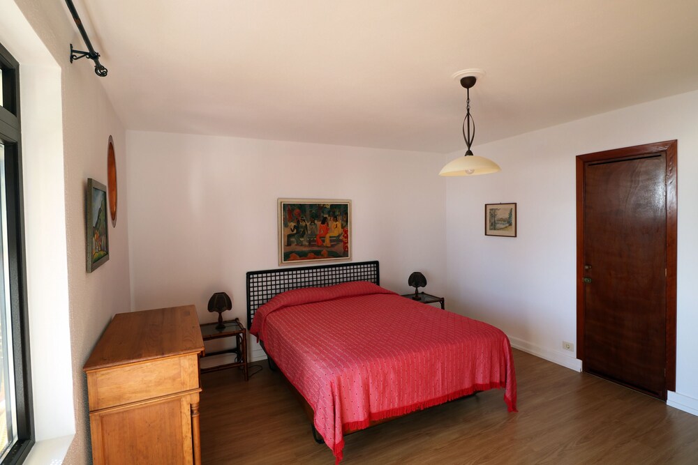 Villa Escondida