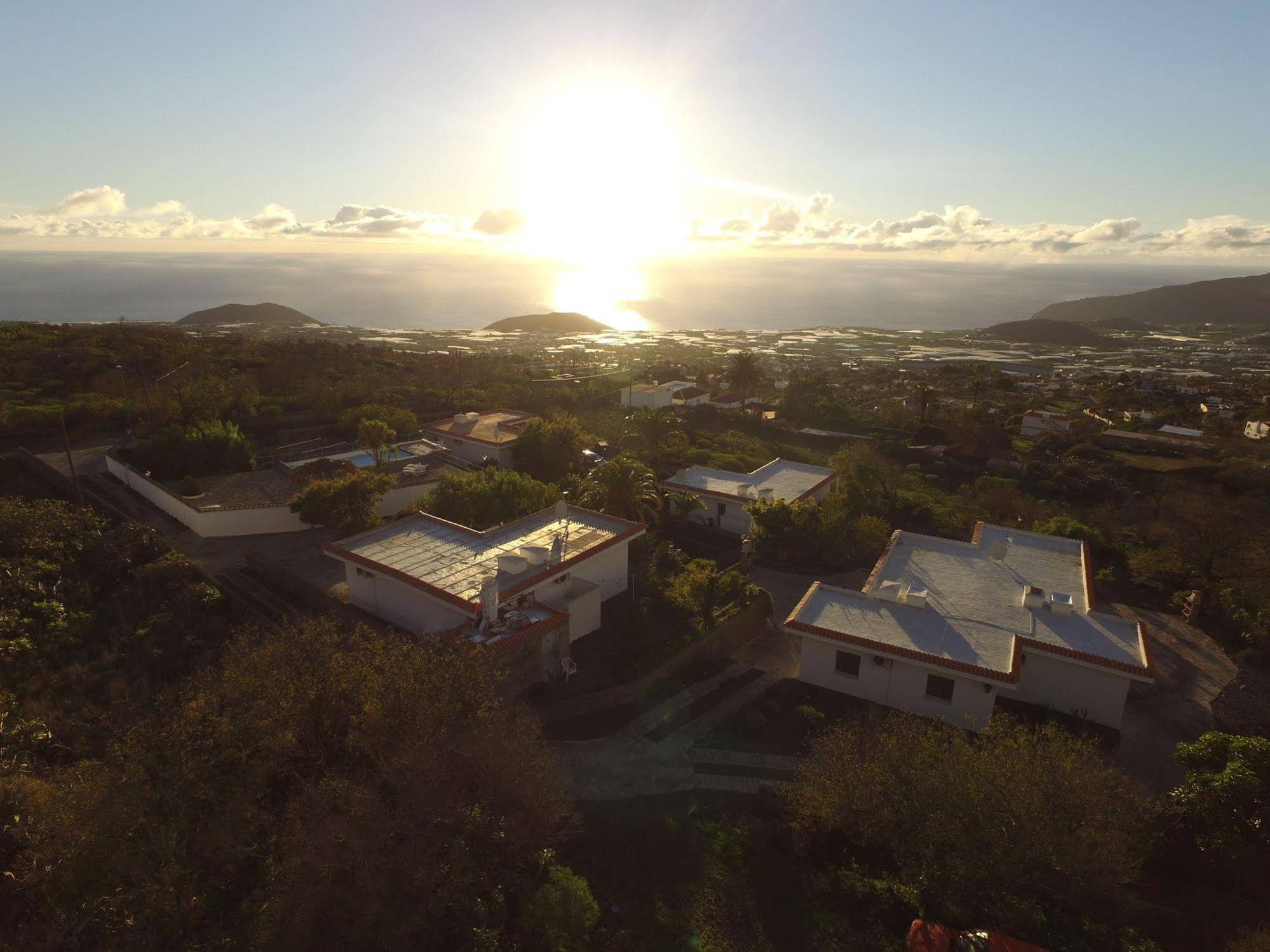 Bungalows Los Guanches