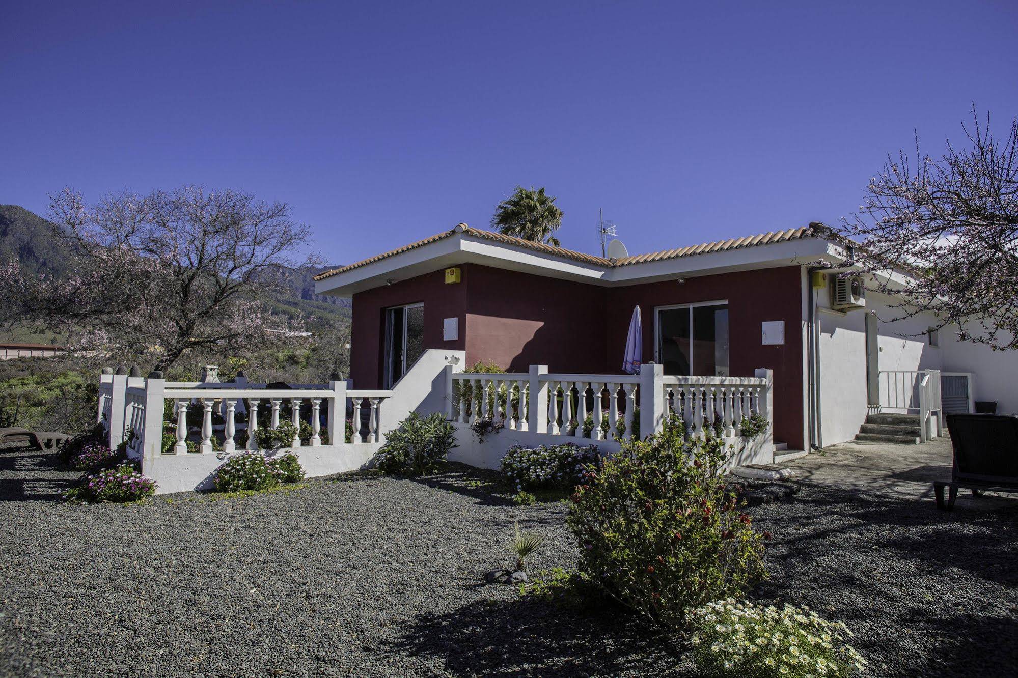 Bungalows Los Guanches