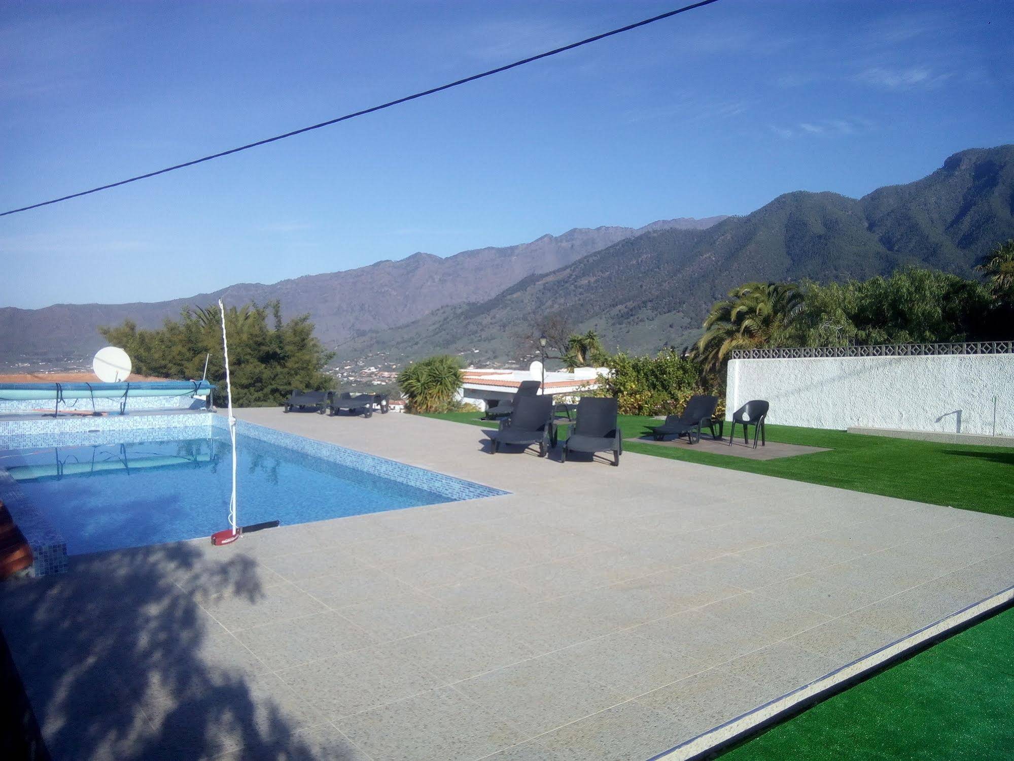 Bungalows Los Guanches