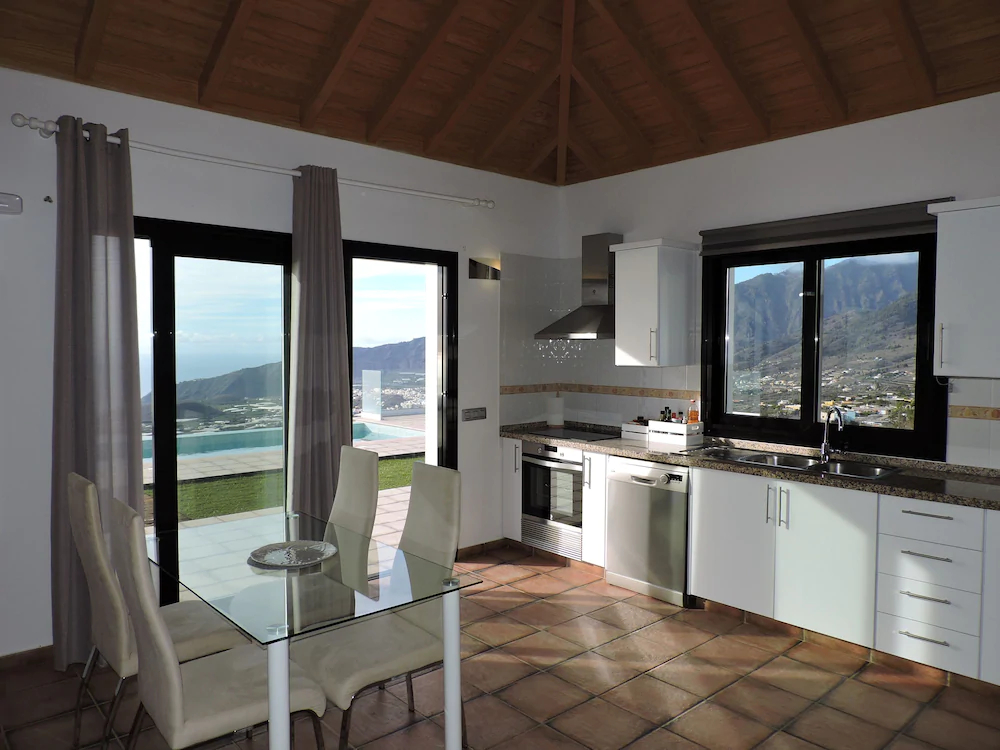 Villa Los Cantiles
