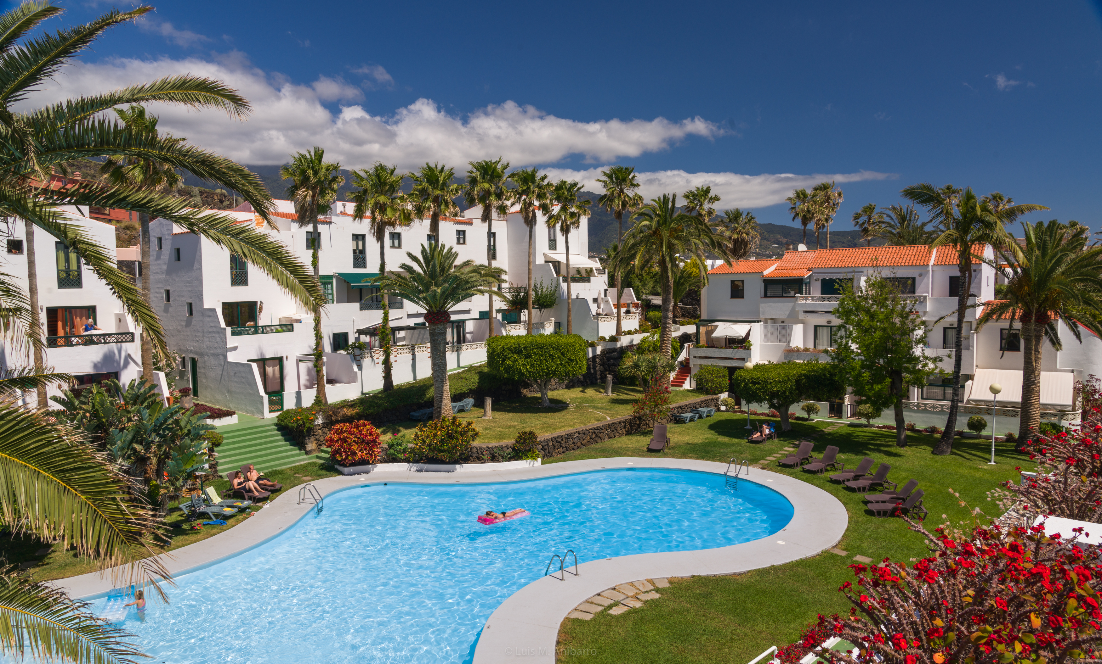 Los Rosales Apartamentos