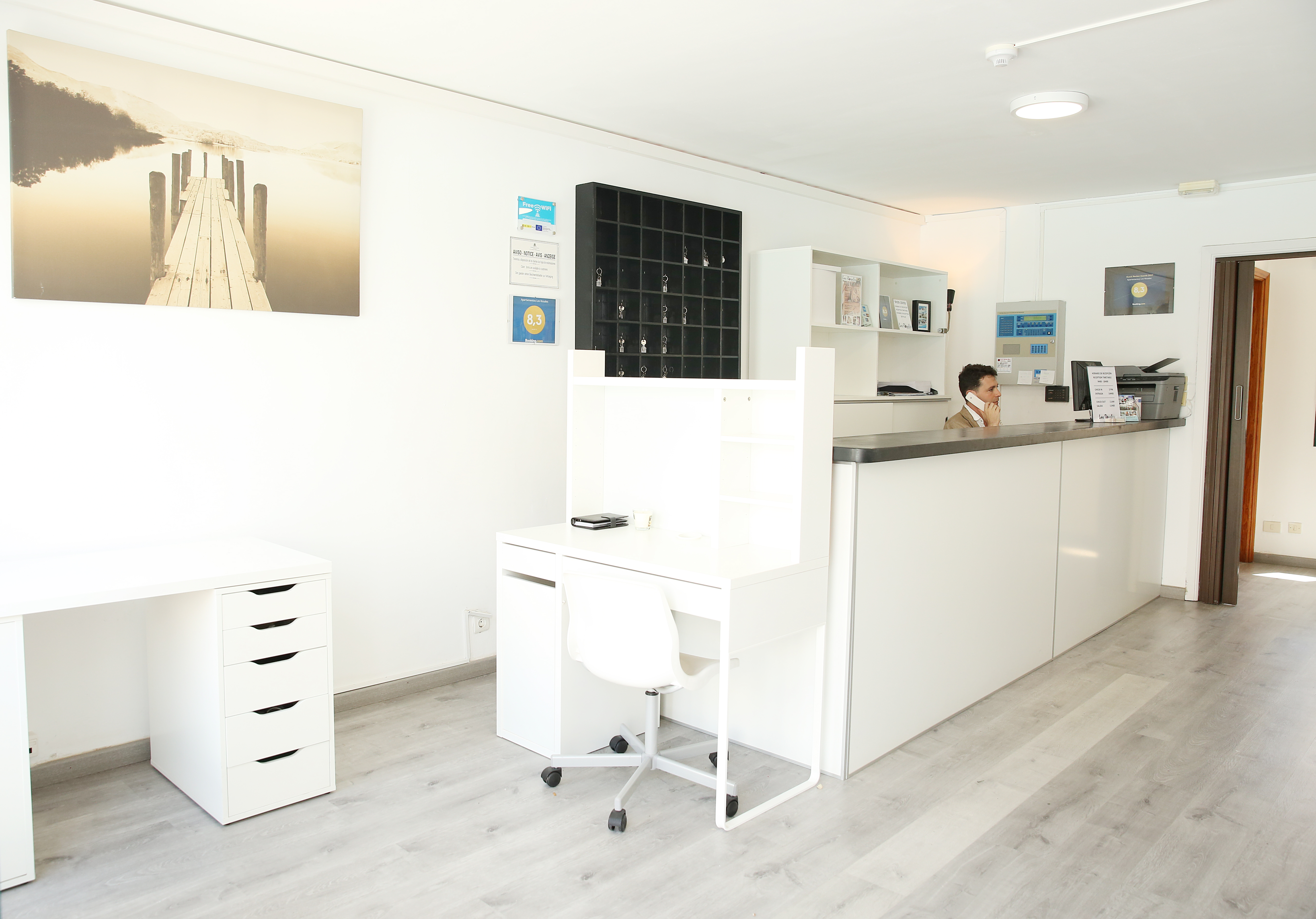 Los Rosales Apartamentos