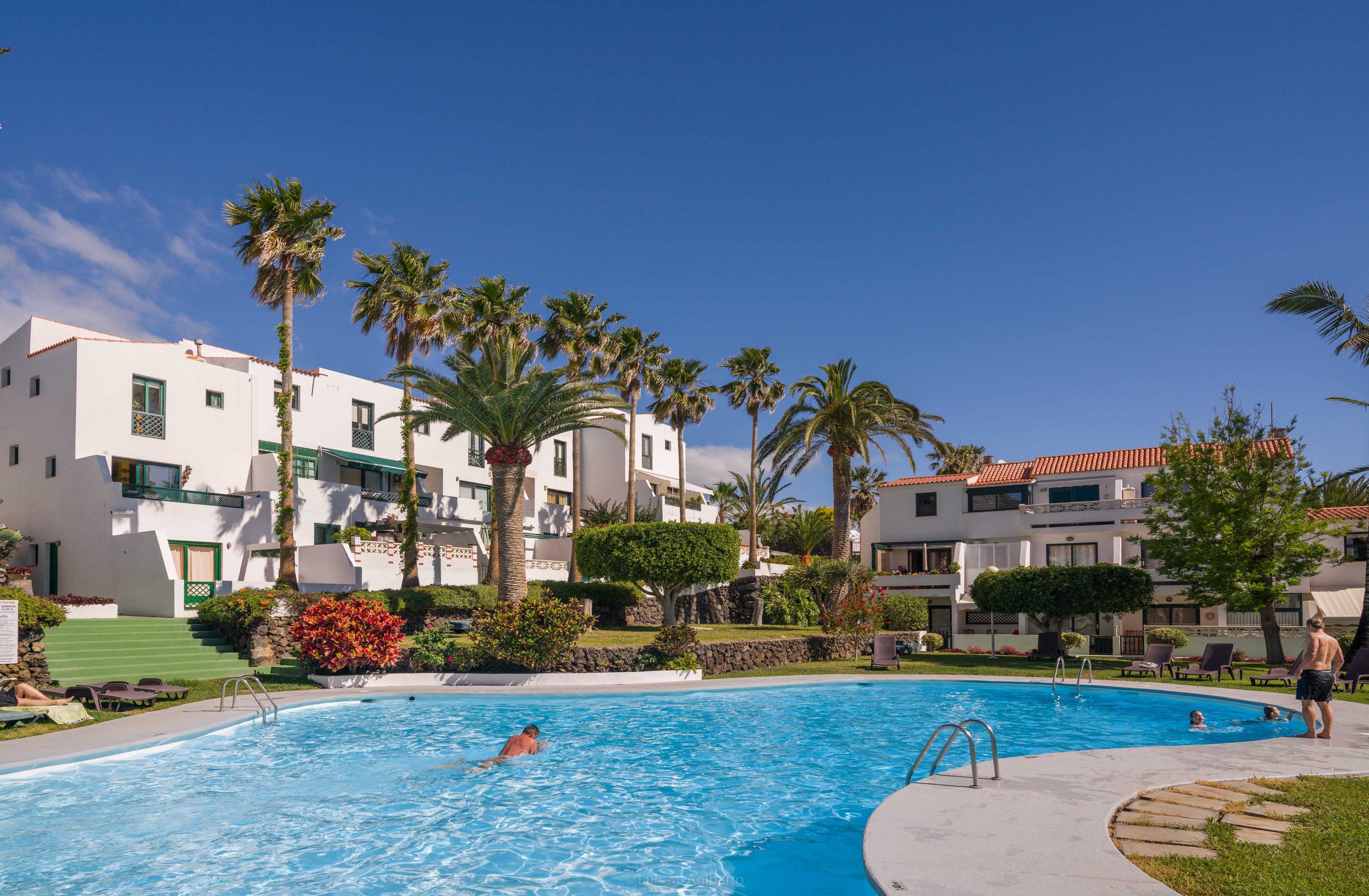 Los Rosales Apartamentos