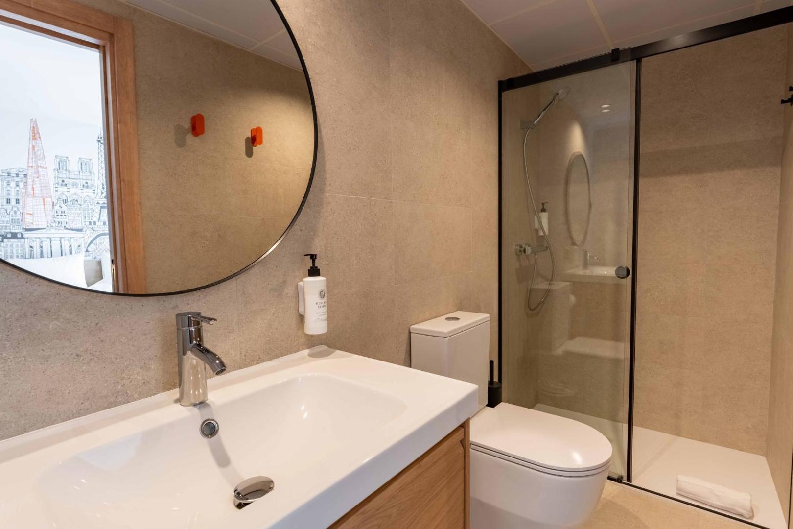 Easyhotel Madrid Alcala