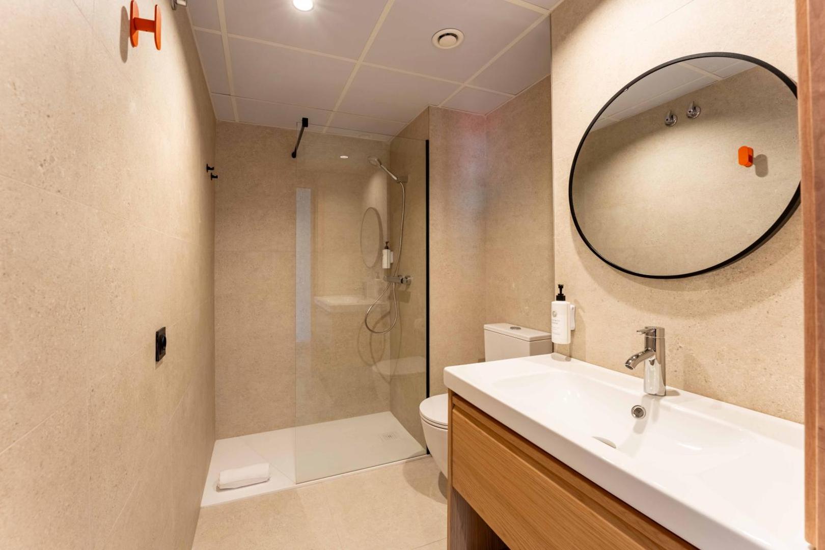 Easyhotel Madrid Alcala