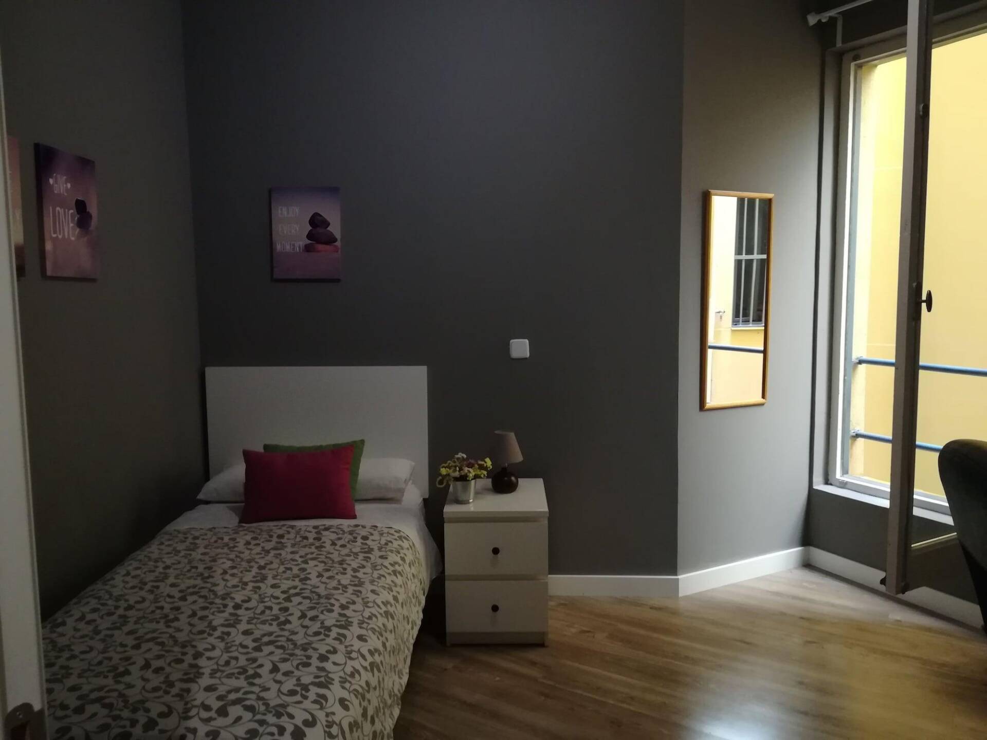 Oyo Residencial Doa Berenguela