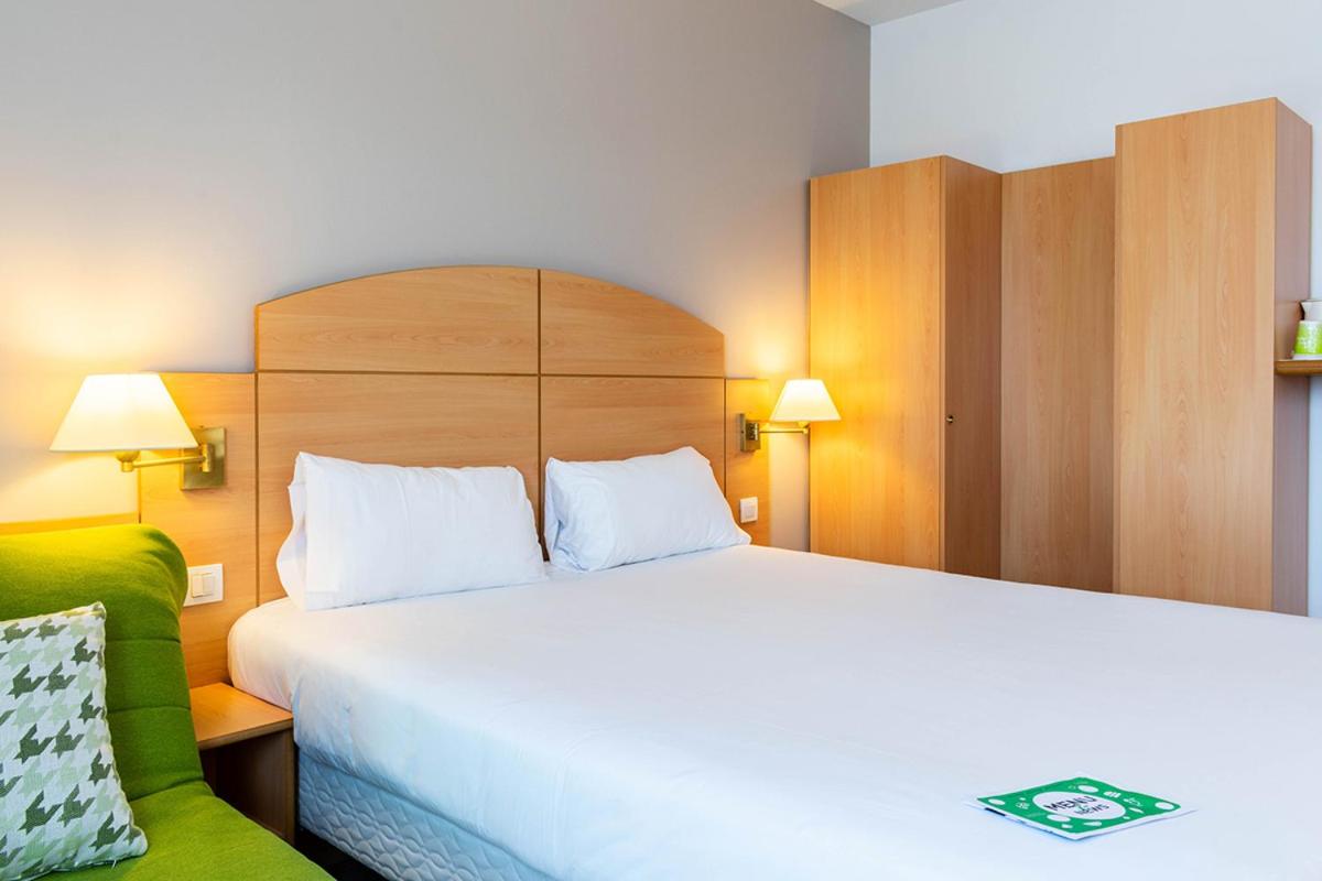 Travelodge Madrid Alcala de Henares