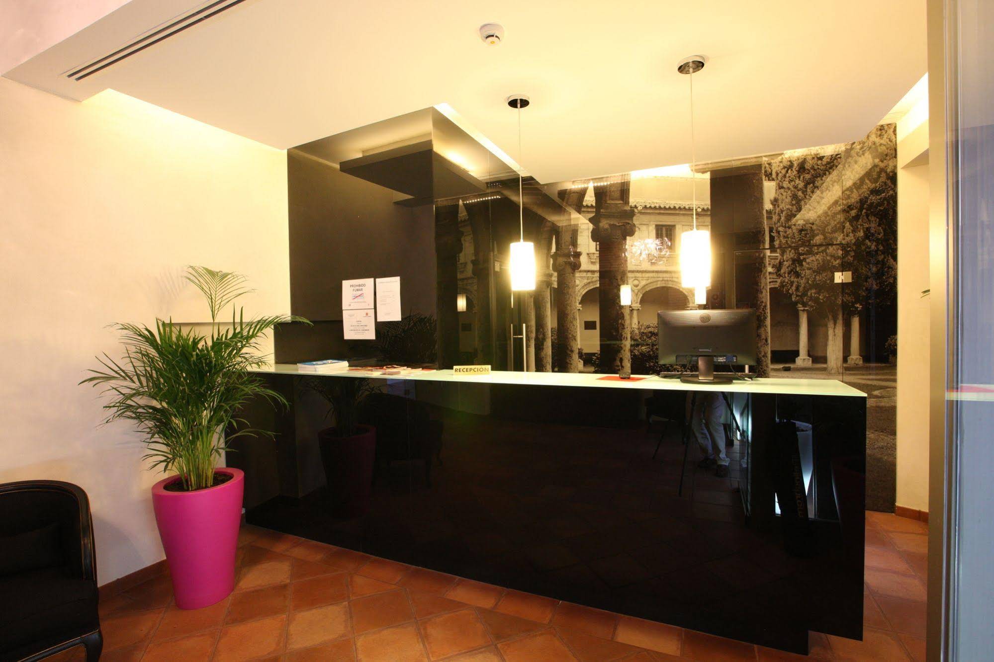 Evenia Alcalá Boutique