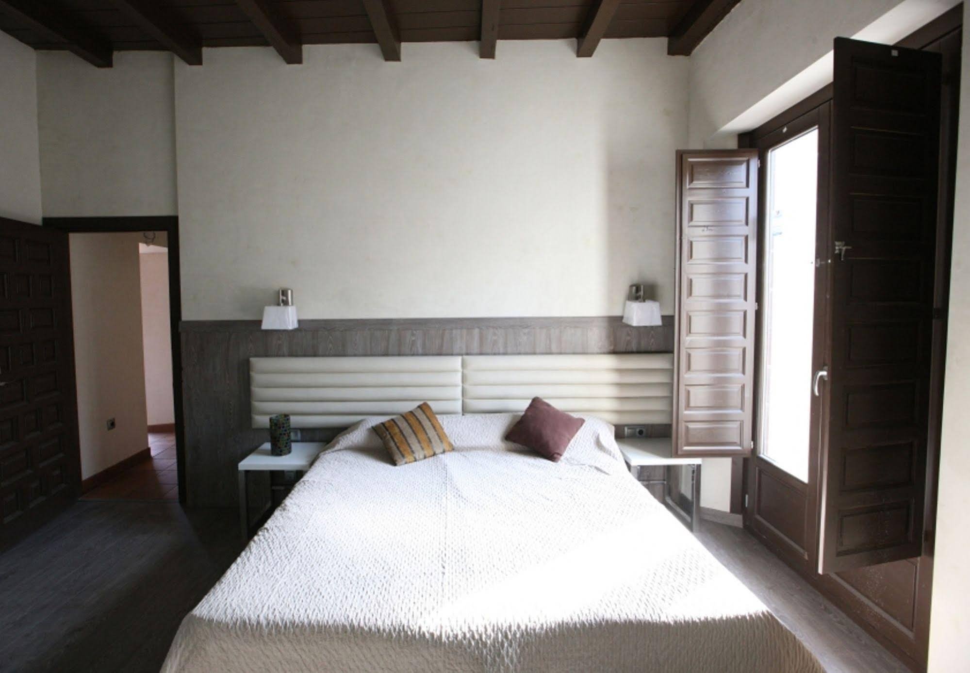 Evenia Alcalá Boutique
