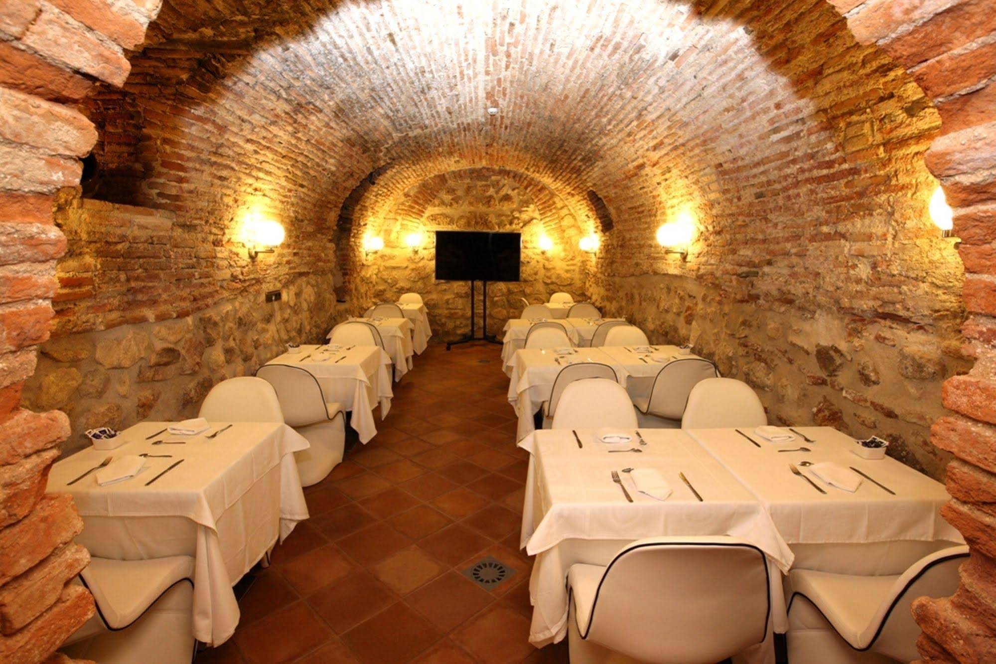 Evenia Alcalá Boutique