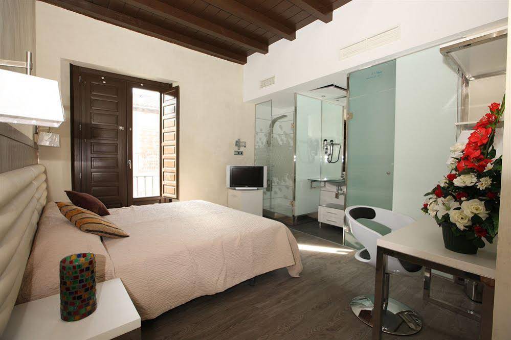 Evenia Alcalá Boutique
