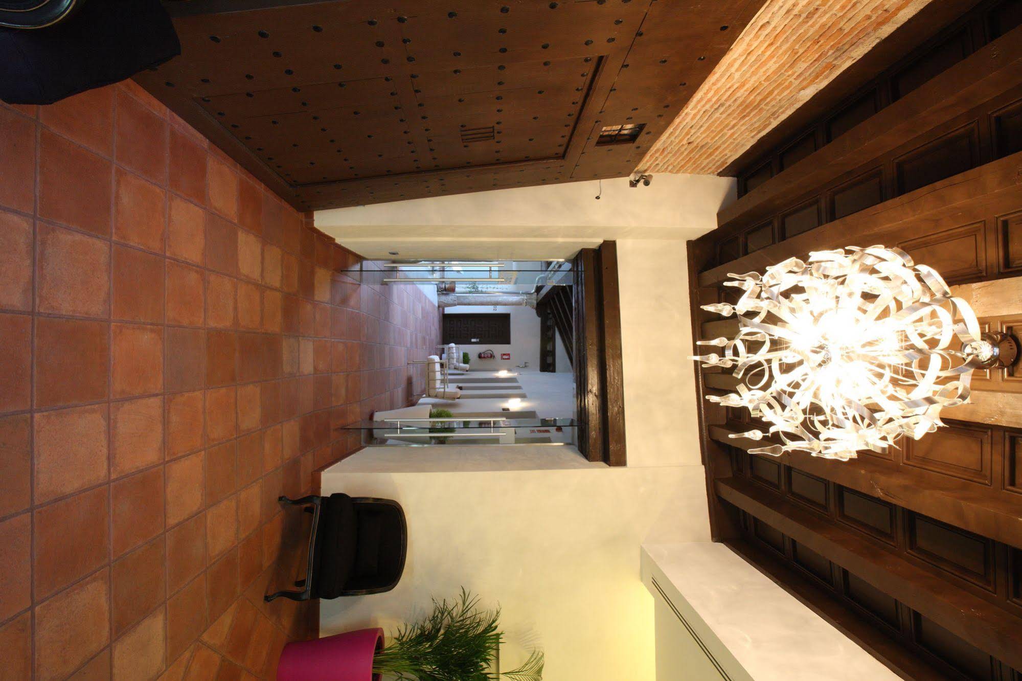 Evenia Alcalá Boutique