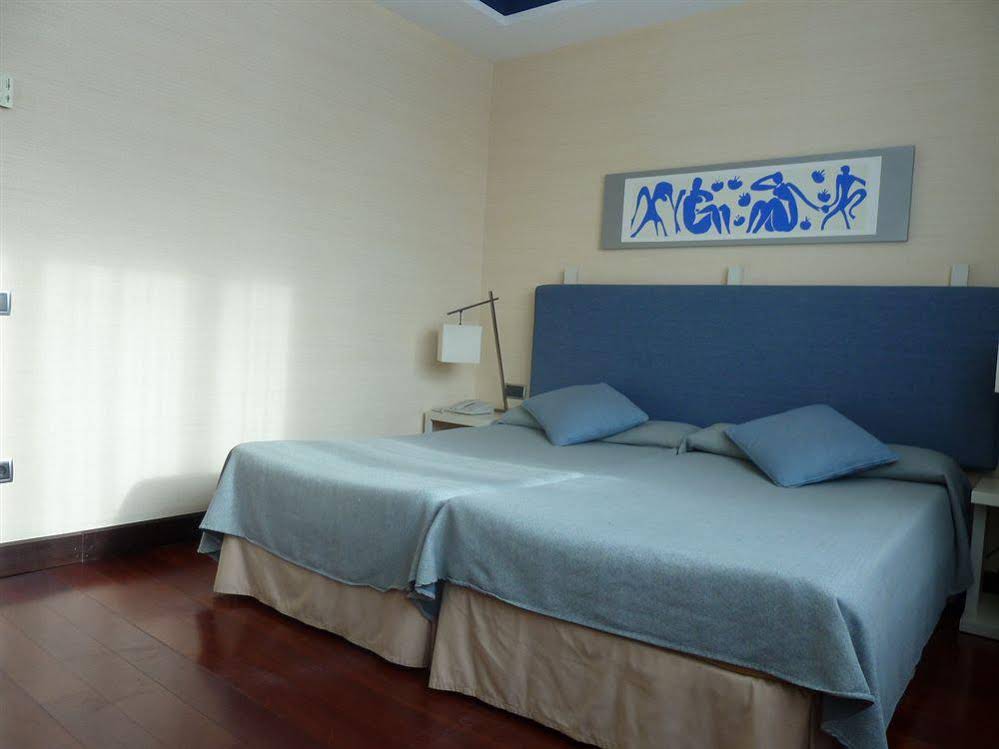 Hotel Puerta de Alcalá