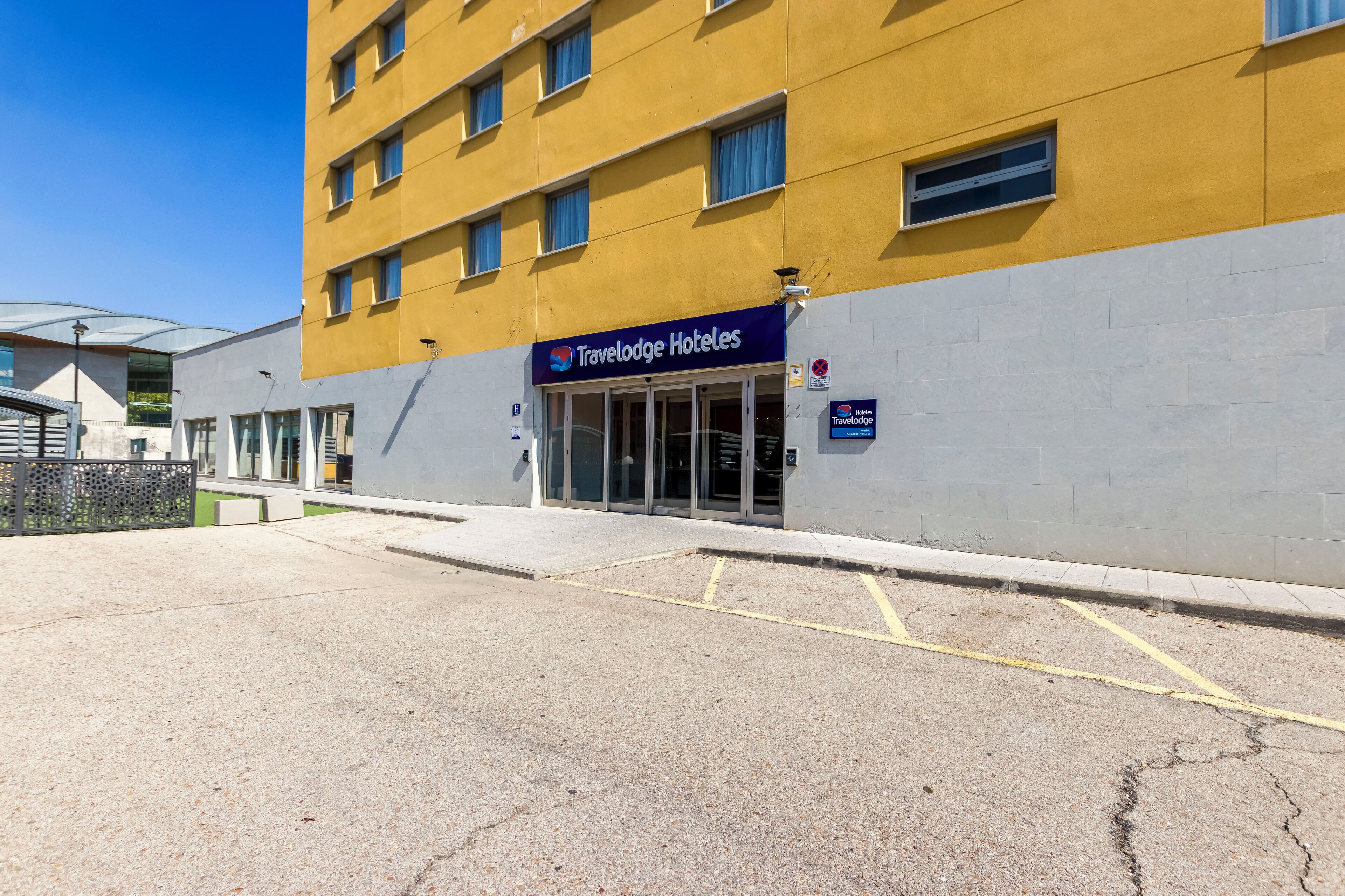 Travelodge Madrid Alcala de Henares