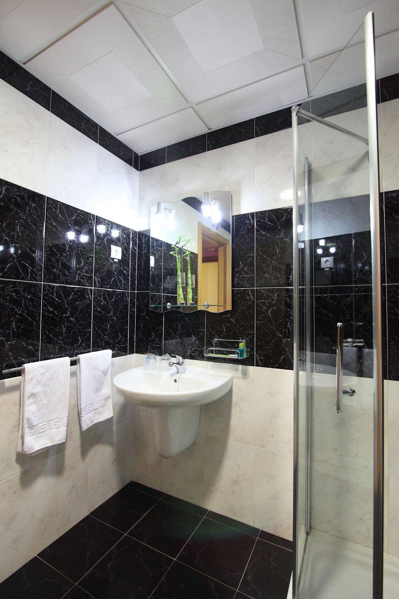 Hostal Campo Real
