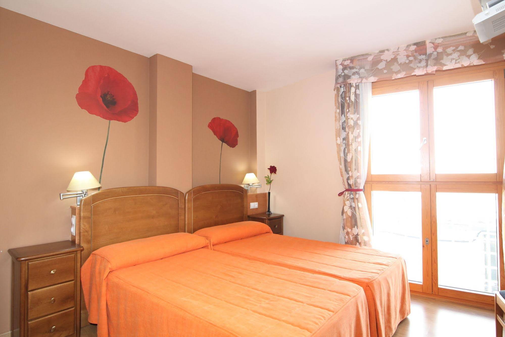 Hostal Campo Real