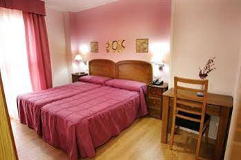 Hostal Campo Real