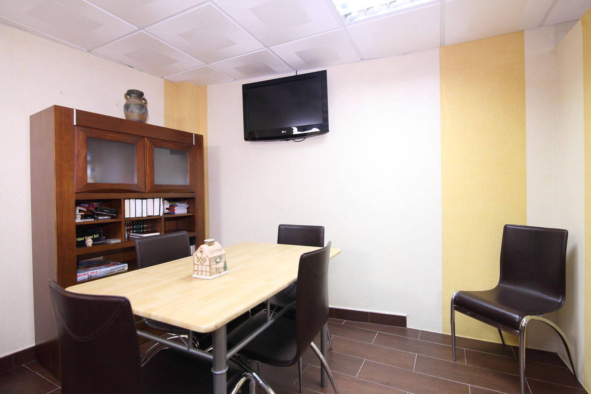 Hostal Campo Real