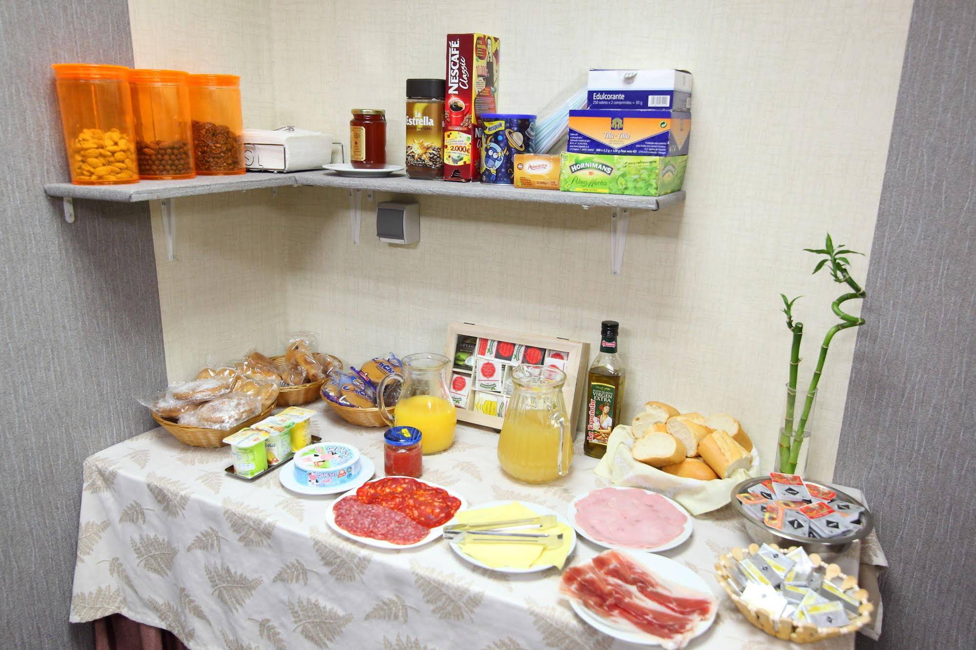 Hostal Campo Real