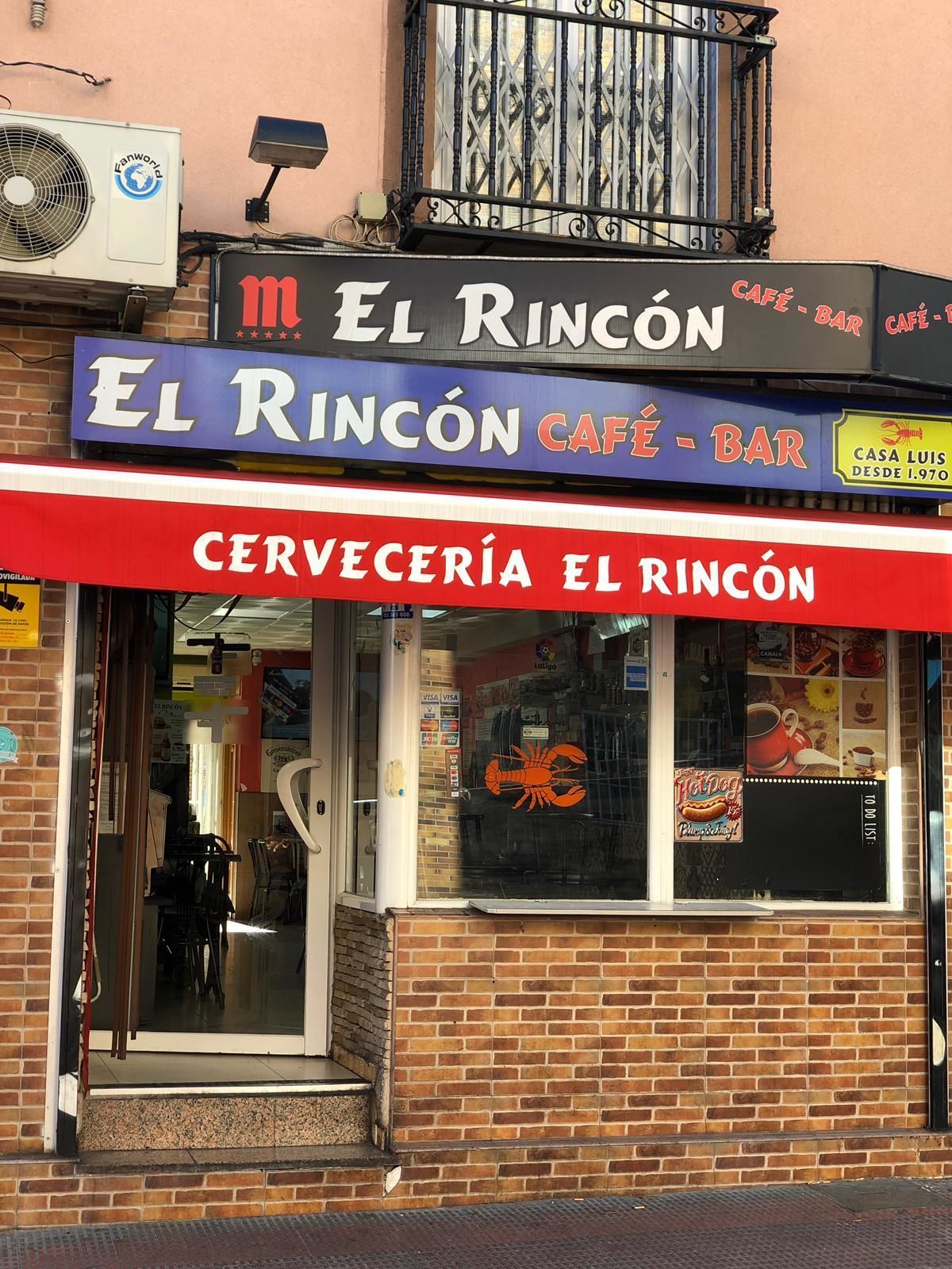 Hostal Avenida 57