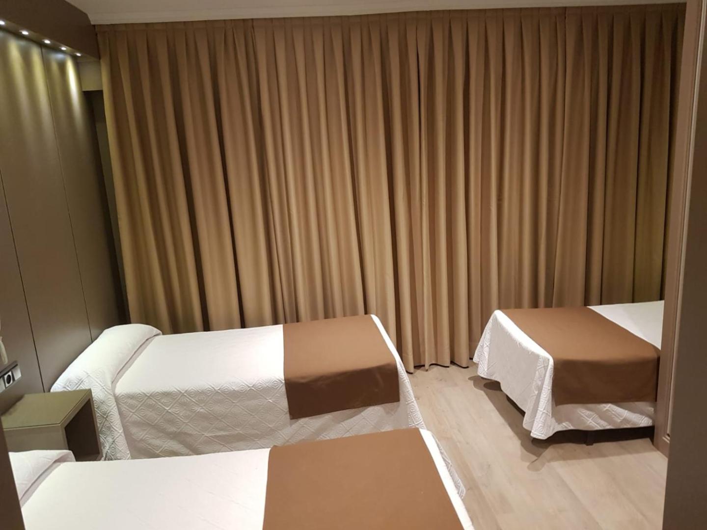 Hostal Colon