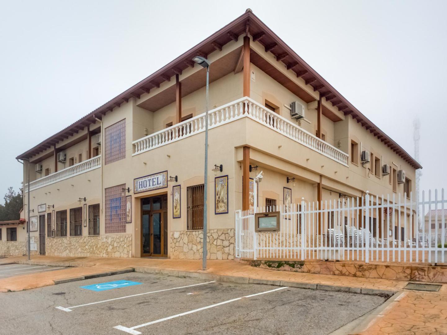 Hotel Restaurante Mr by Oyo Rooms