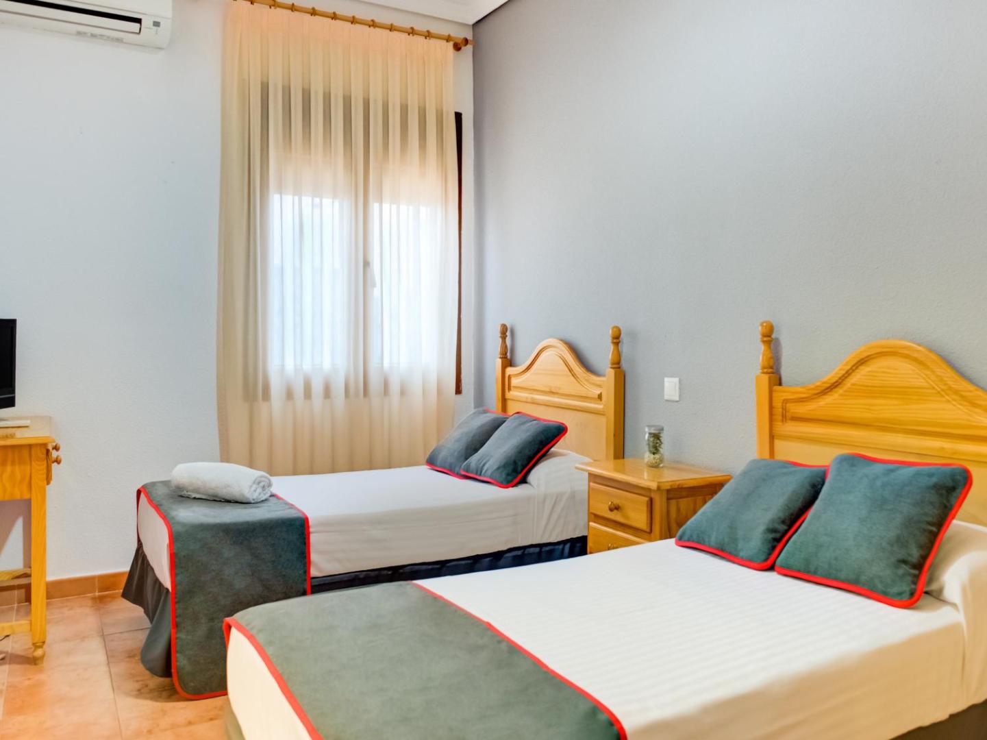 Hotel Restaurante Mr by Oyo Rooms