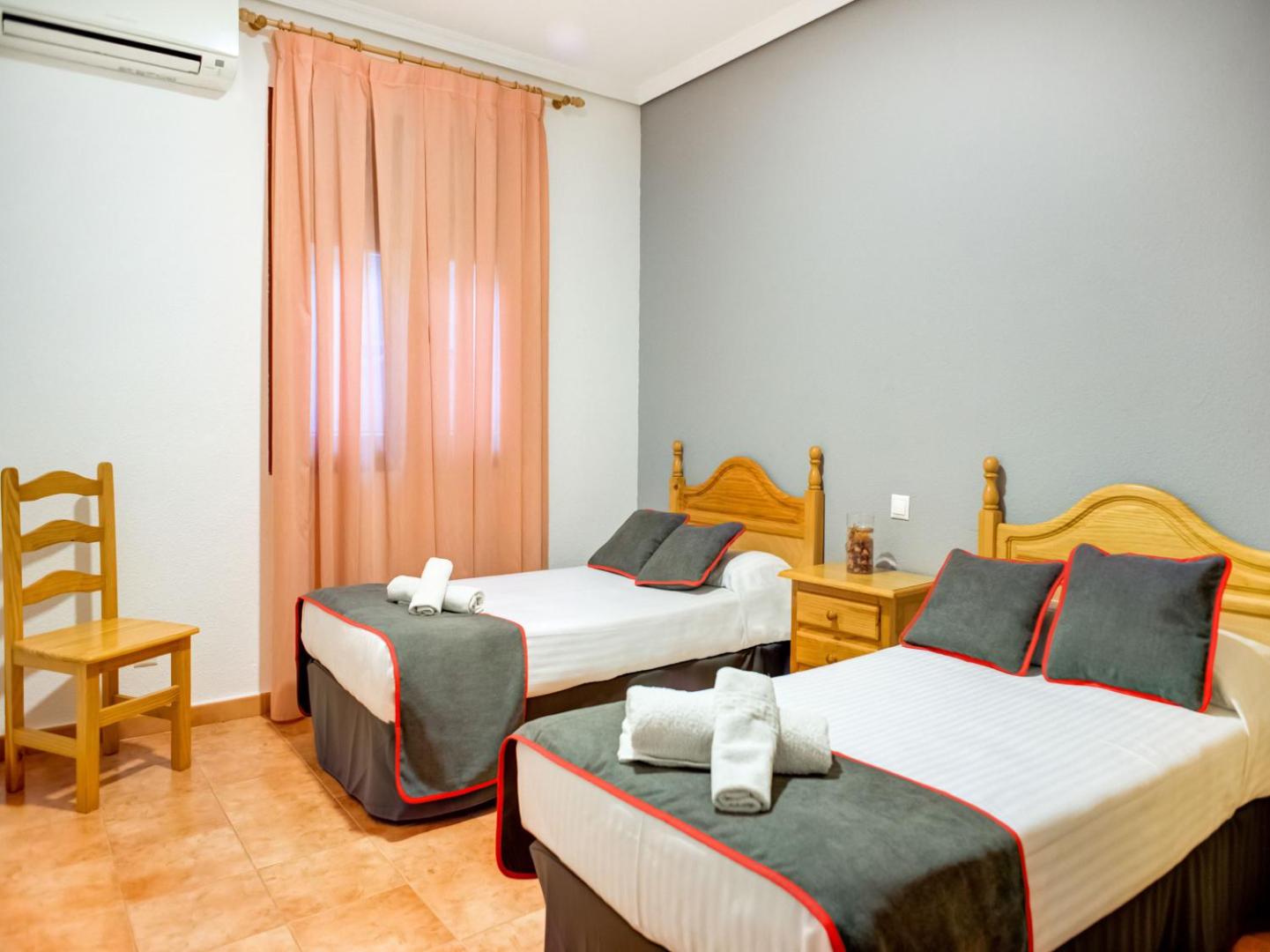 Hotel Restaurante Mr by Oyo Rooms