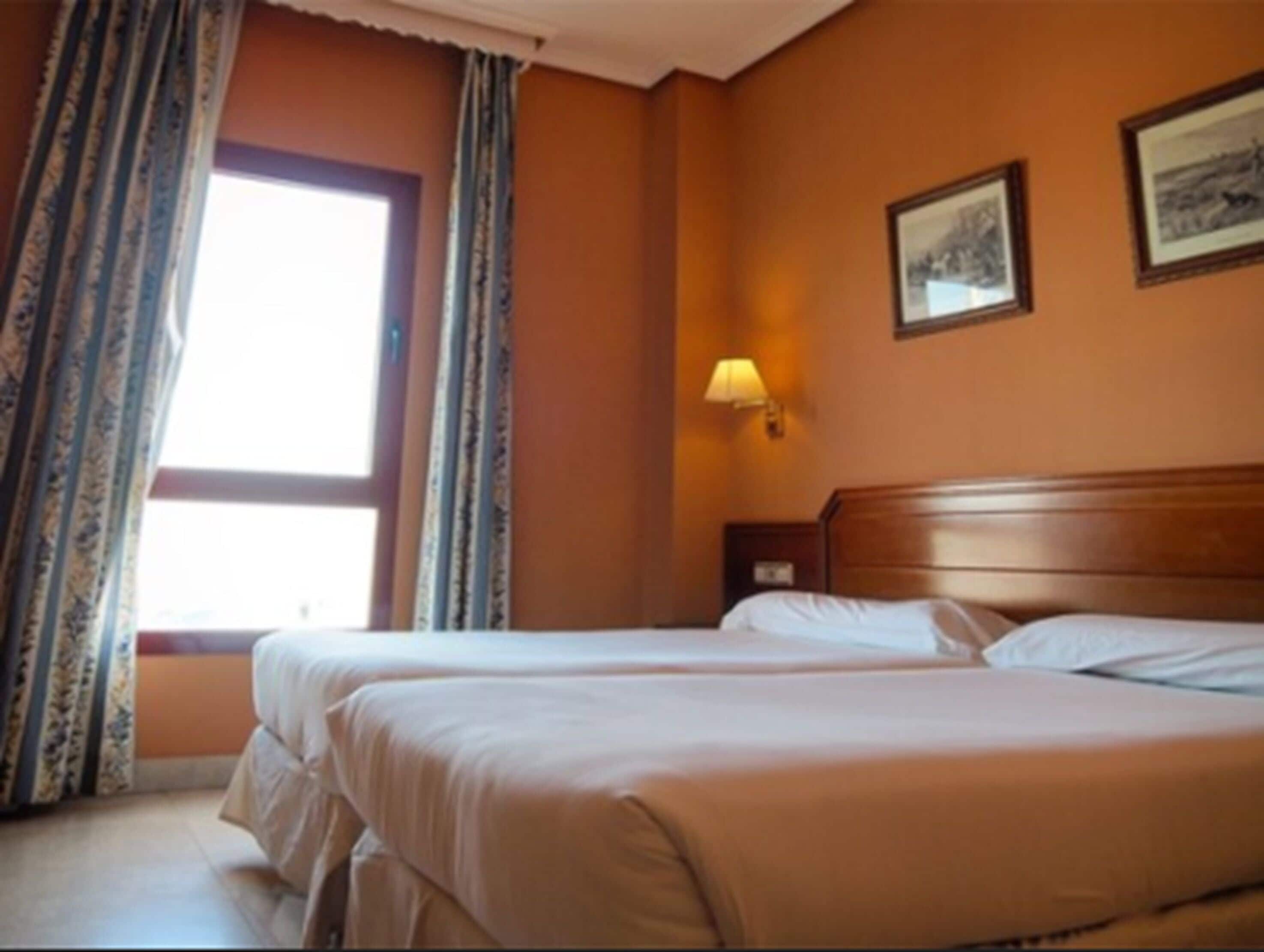 Hotel Humanes