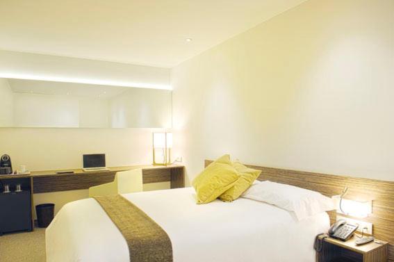 Air Rooms Madrid Airport By Premium Traveller