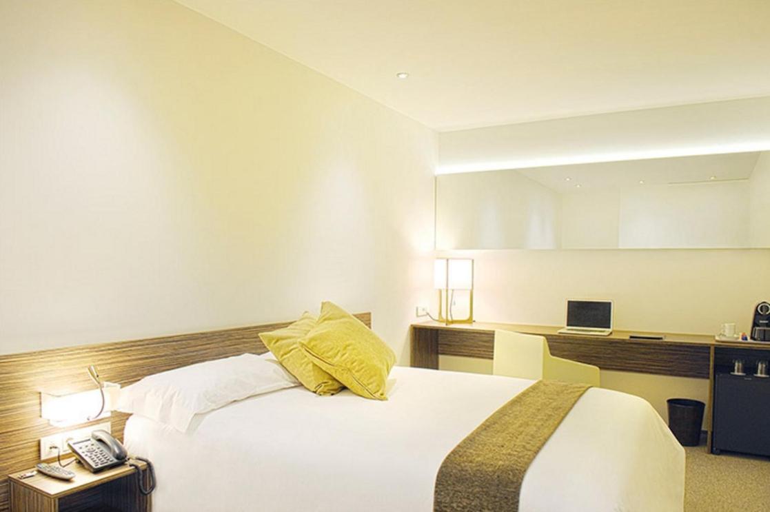 Air Rooms Madrid Airport By Premium Traveller