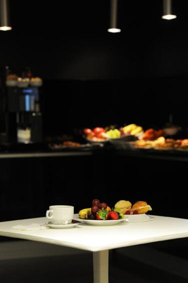 Air Rooms Madrid Airport By Premium Traveller