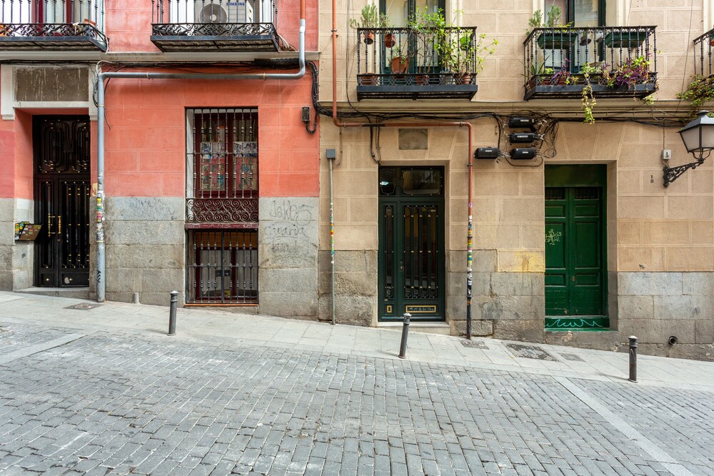 Alma Suites