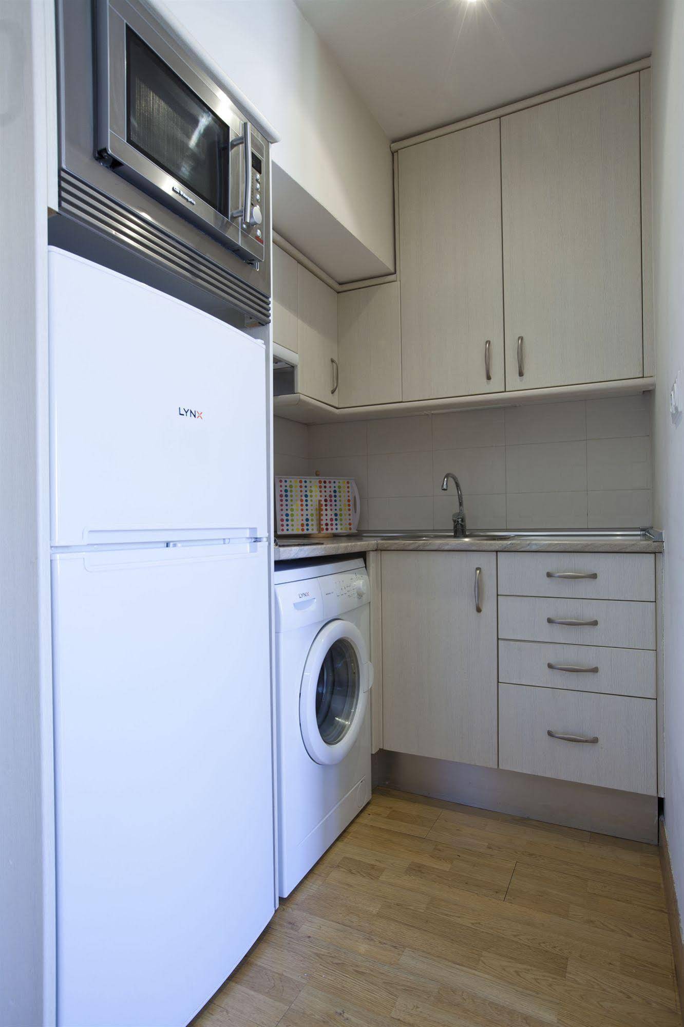 Apartamentos APR Alcalá