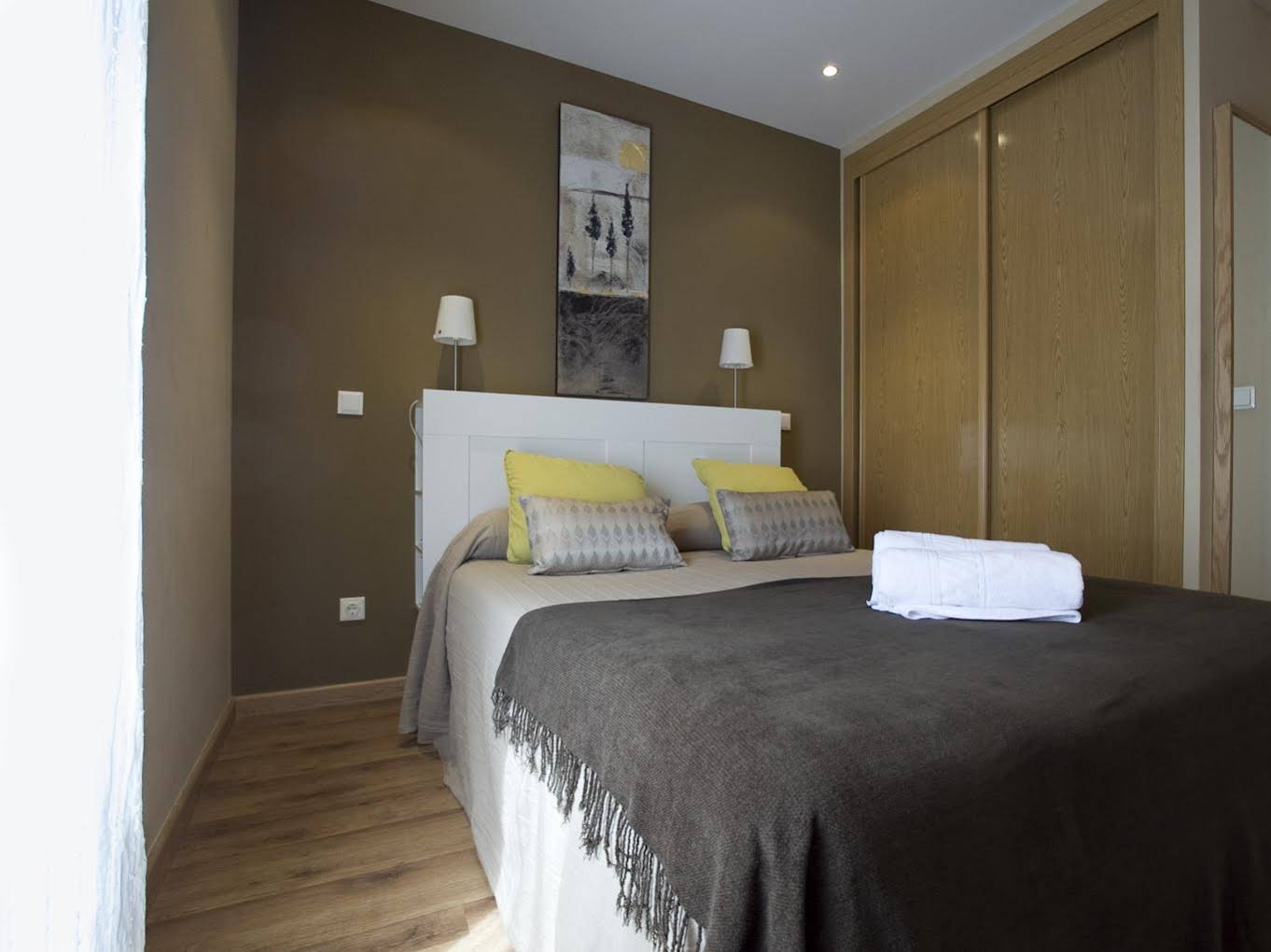 Apartamentos APR Numancia