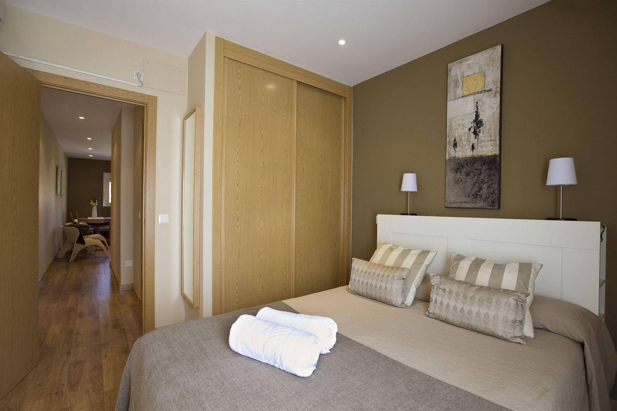 Apartamentos APR Numancia
