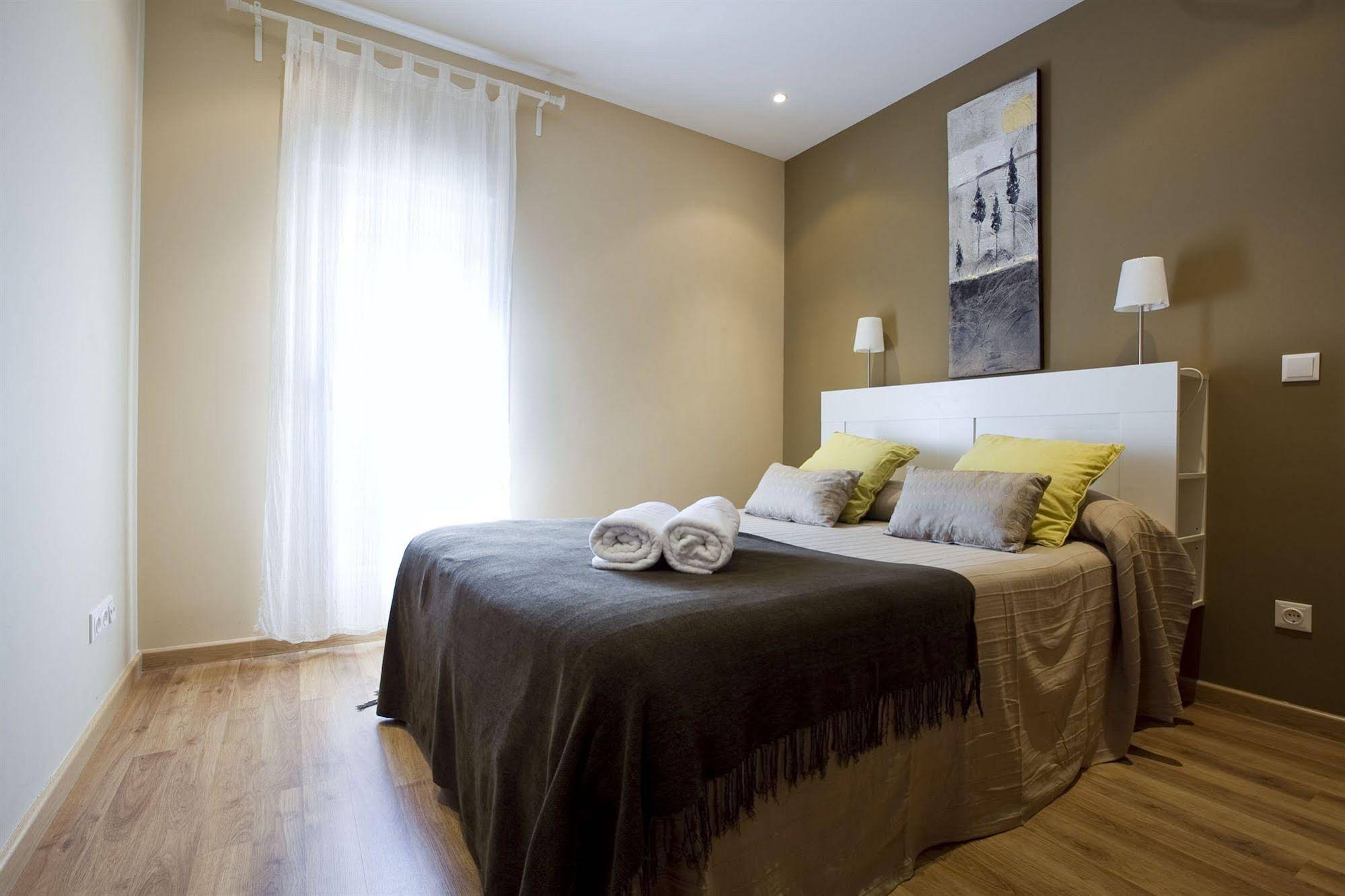 Apartamentos APR Numancia